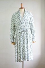 60's St.Moritz paisley cotton gown  が入荷しました
