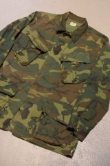 60's U.S.ARMY ERDL jungle fatigue jacket [S-S] が入荷いたしました