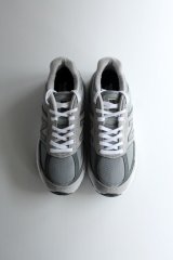 NEW BALANCE(ニューバランス) M990 GL5 [GRAY] -new- が入荷いたしました