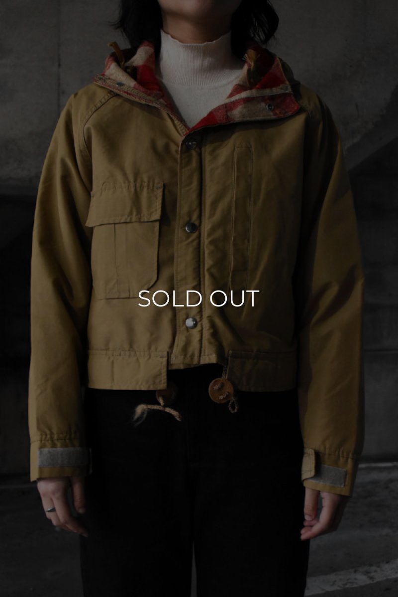 画像1: 〚TEXTURES〛 Mountain Short Parka (1)