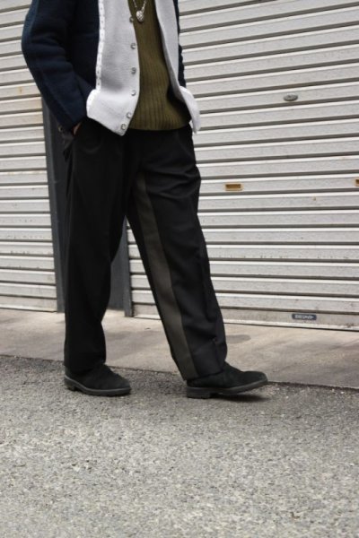 画像3: 〚TEXTURES〛 Inside Stripe Slacks -Black×Olive-