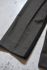 画像17: 〚TEXTURES〛 Inside Stripe Slacks -Olive×Black- (17)