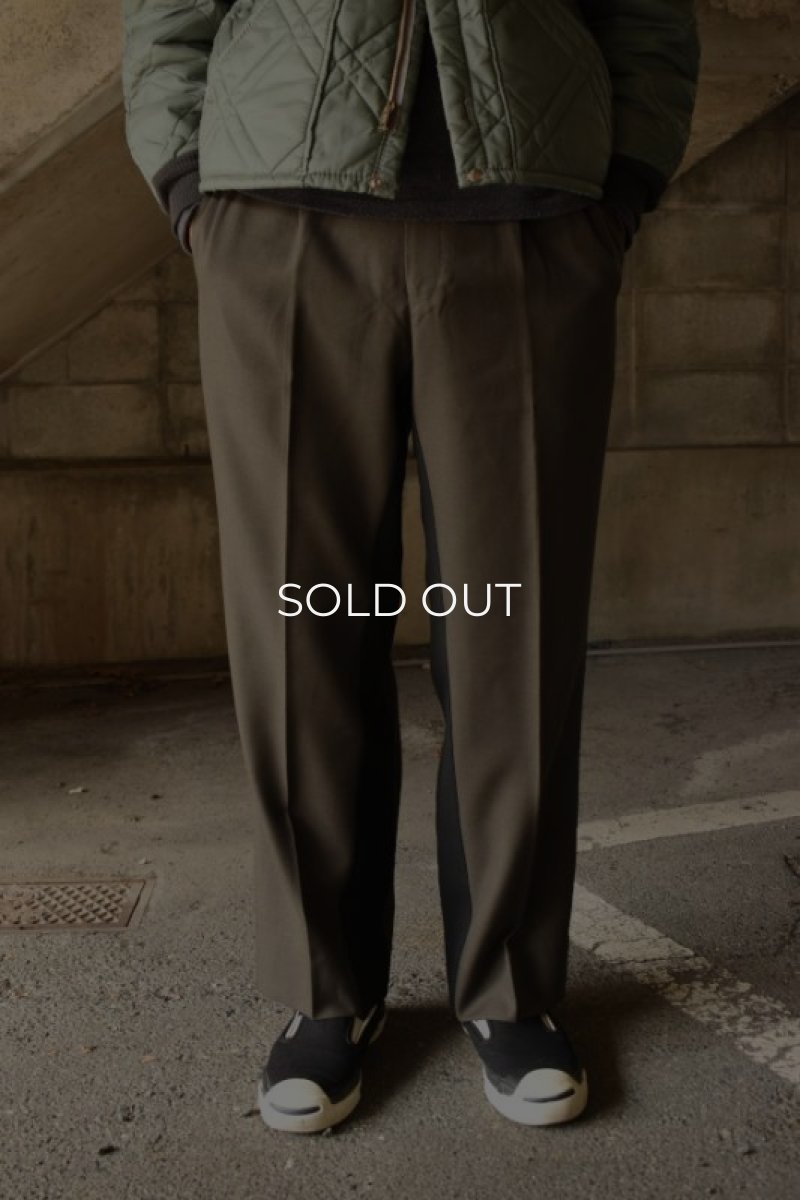 画像2: 〚TEXTURES〛 Inside Stripe Slacks -Olive×Black- (2)