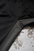 画像10: 〚TEXTURES〛 Inside Stripe Slacks -Black×Olive- (10)