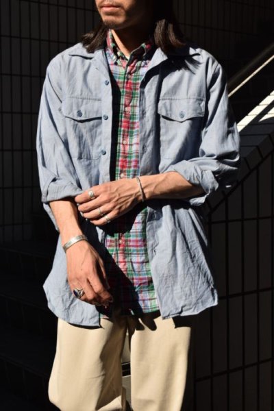 画像2: 90's U.S.Navy chambray shirt -deadstock-