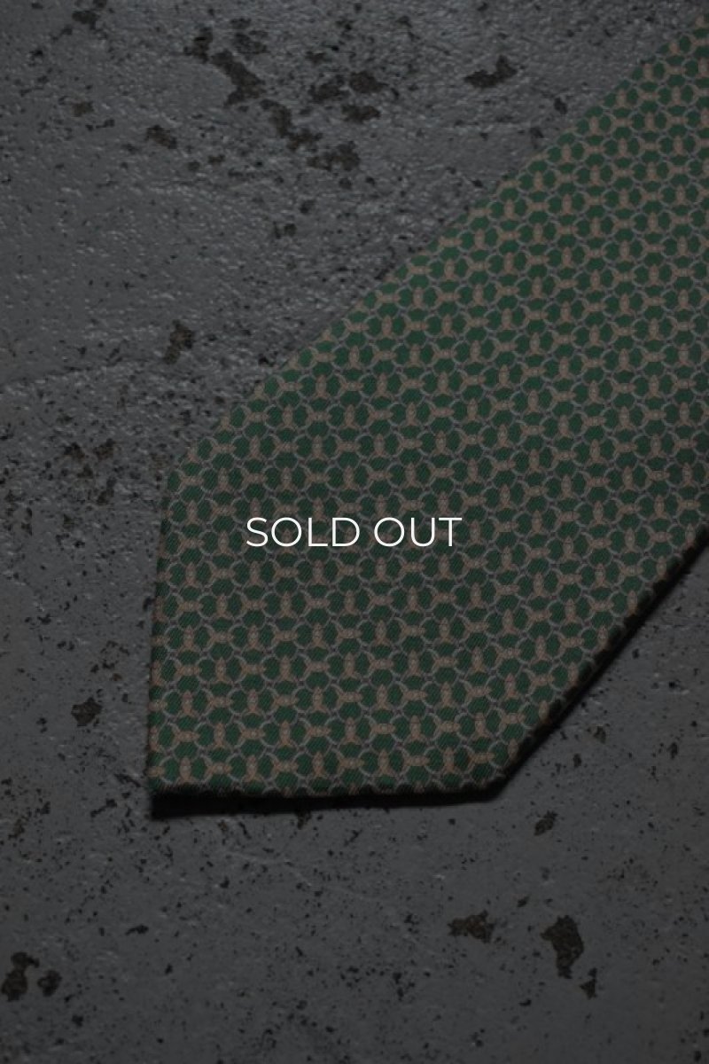 画像2: Salvatore Ferragamo silk tie (2)