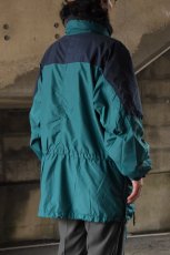 画像3: 90's Columbia nylon P/O jacket (3)