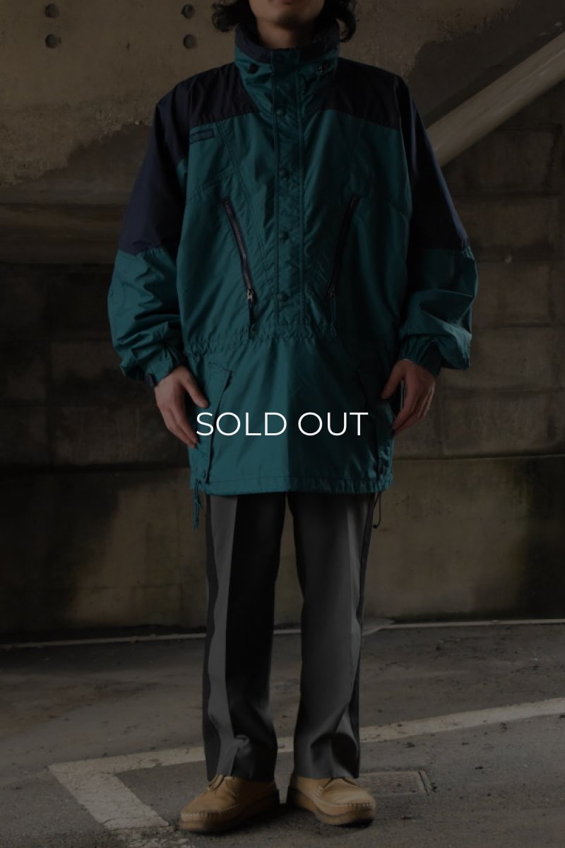 画像4: 90's Columbia nylon P/O jacket (4)