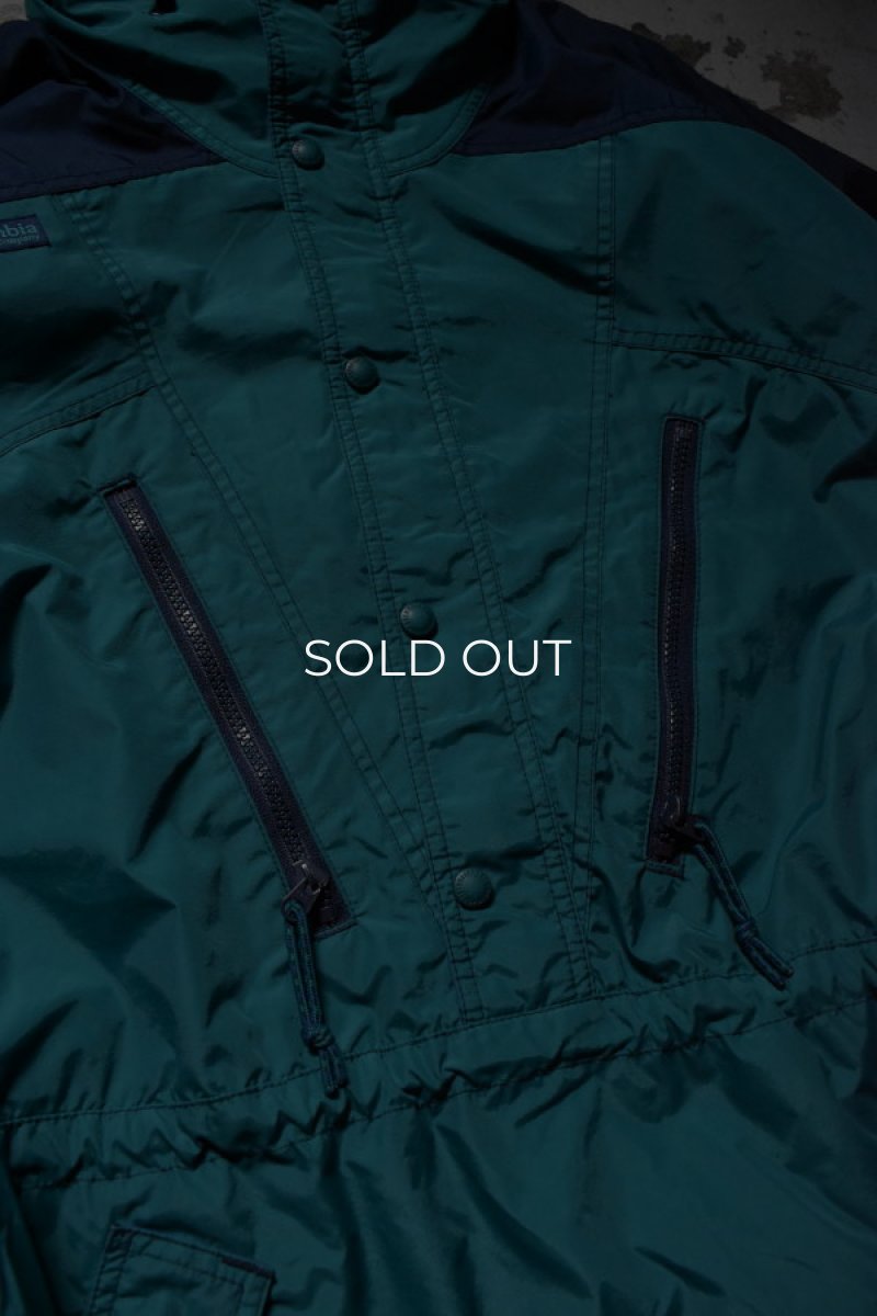 画像11: 90's Columbia nylon P/O jacket (11)