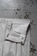 画像10: DOCKERS 2-tuck chino trousers (10)