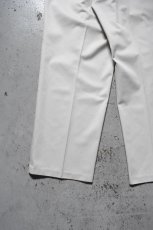 画像16: DOCKERS 2-tuck chino trousers (16)