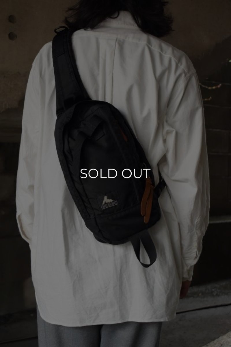 画像2: 90's-00's GREGORY sling bag (2)