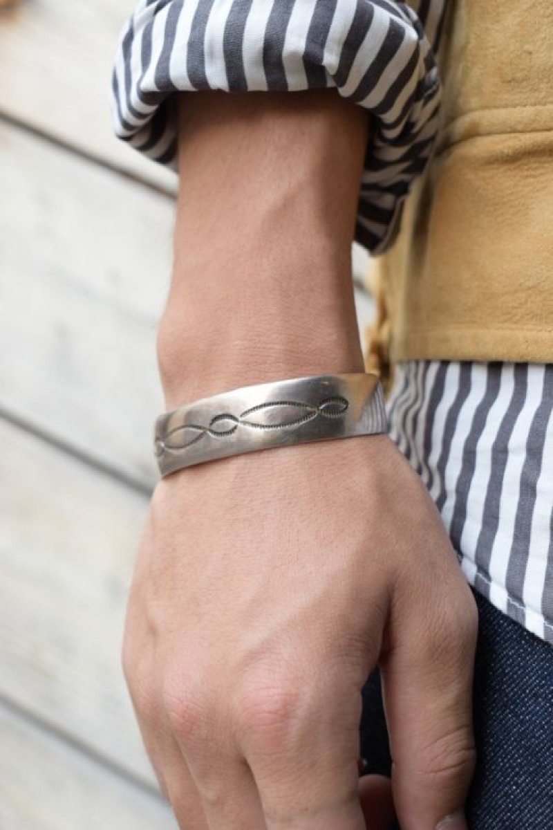 画像7: Indian Jewelry Navajo silver bangle (7)