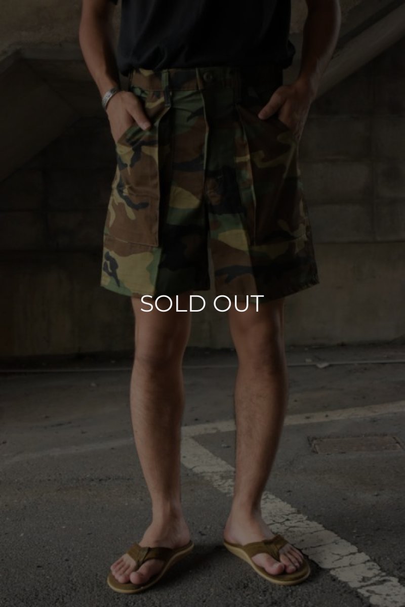 画像1: [DEADSTOCK] EARL'S APPAREL ripstop shorts -made in USA- [WOODLAND CAMO] (1)