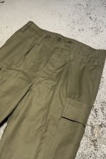 画像10: [DEADSTOCK] 80-90's GERMAN ARMY Moleskin Cargo Pants (10)