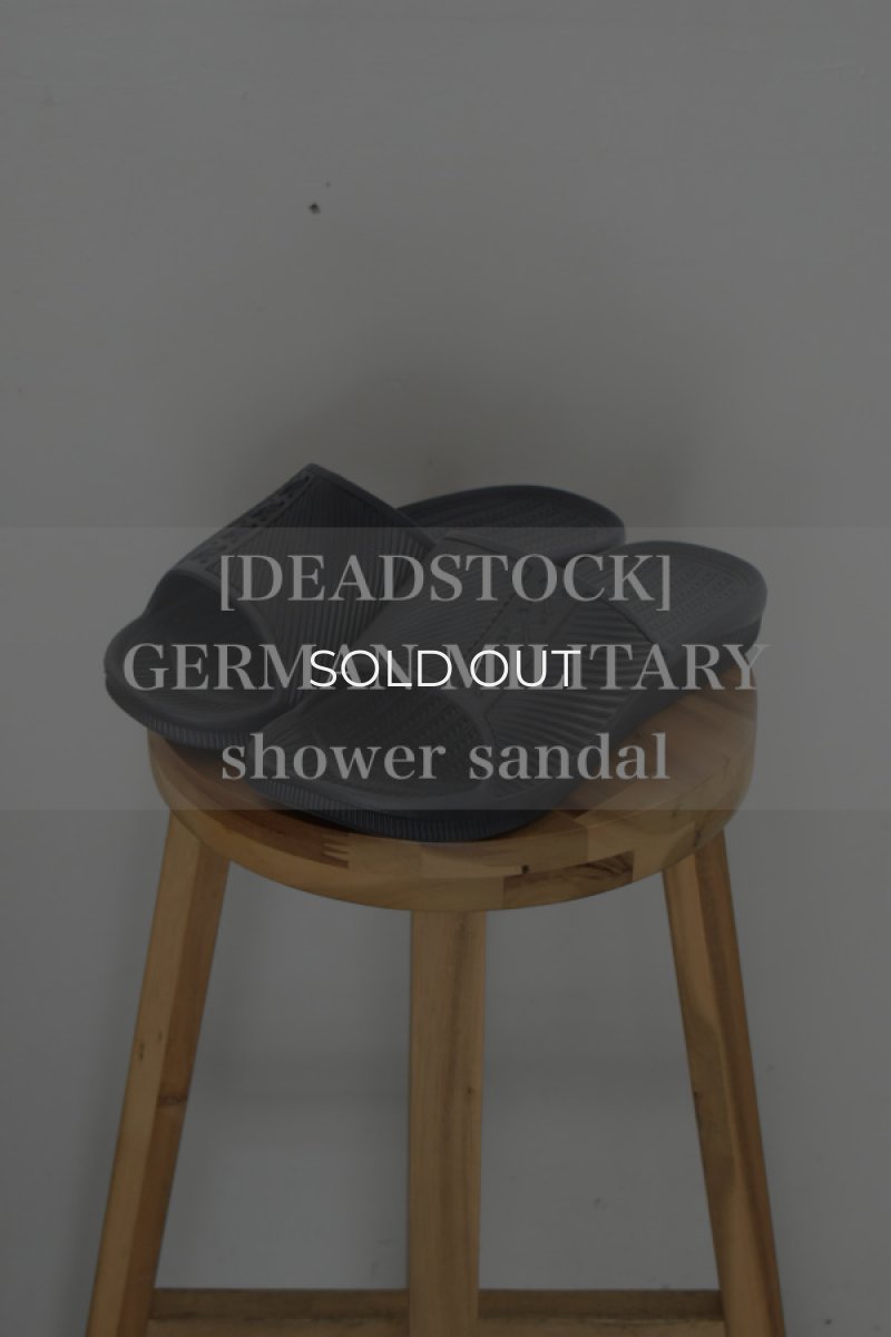 画像1: [DEADSTOCK] GERMAN MILITARY shower sandal  (1)