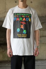 画像1: 90's FRUIT OF THE LOOM S/S print tee -made in USA- (1)