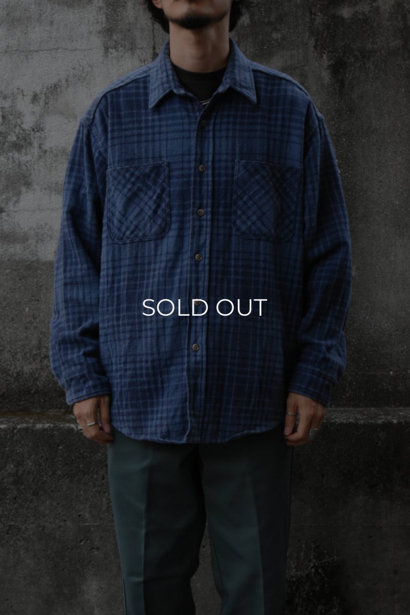 画像1: 90's ST JOHN'S BAY check flannel shirt (1)