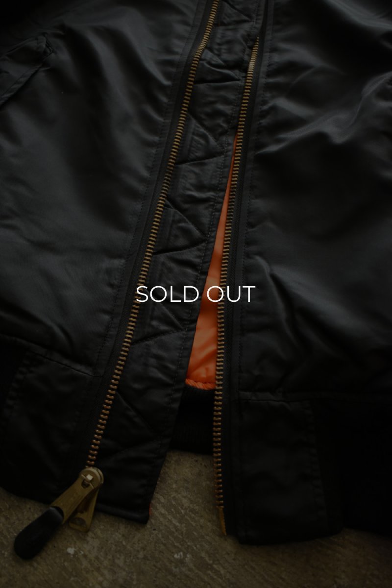 画像18: [DEADSTOCK] 90's CONCORD by ALPHA INDUSTRIES MA-1 flight jacket -BLACK/ORANGE- (18)