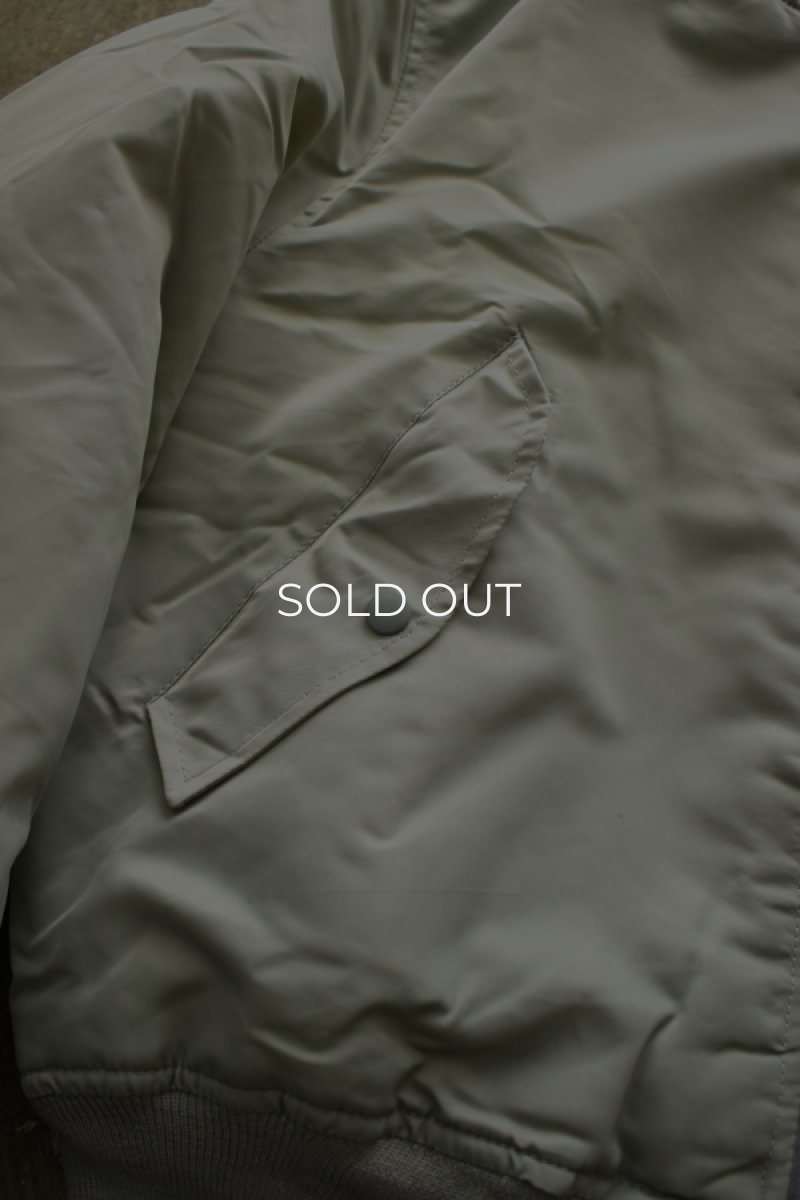 画像12: [DEADSTOCK] 90's CONCORD by ALPHA INDUSTRIES MA-1 flight jacket -SILVER/GRAY- (12)