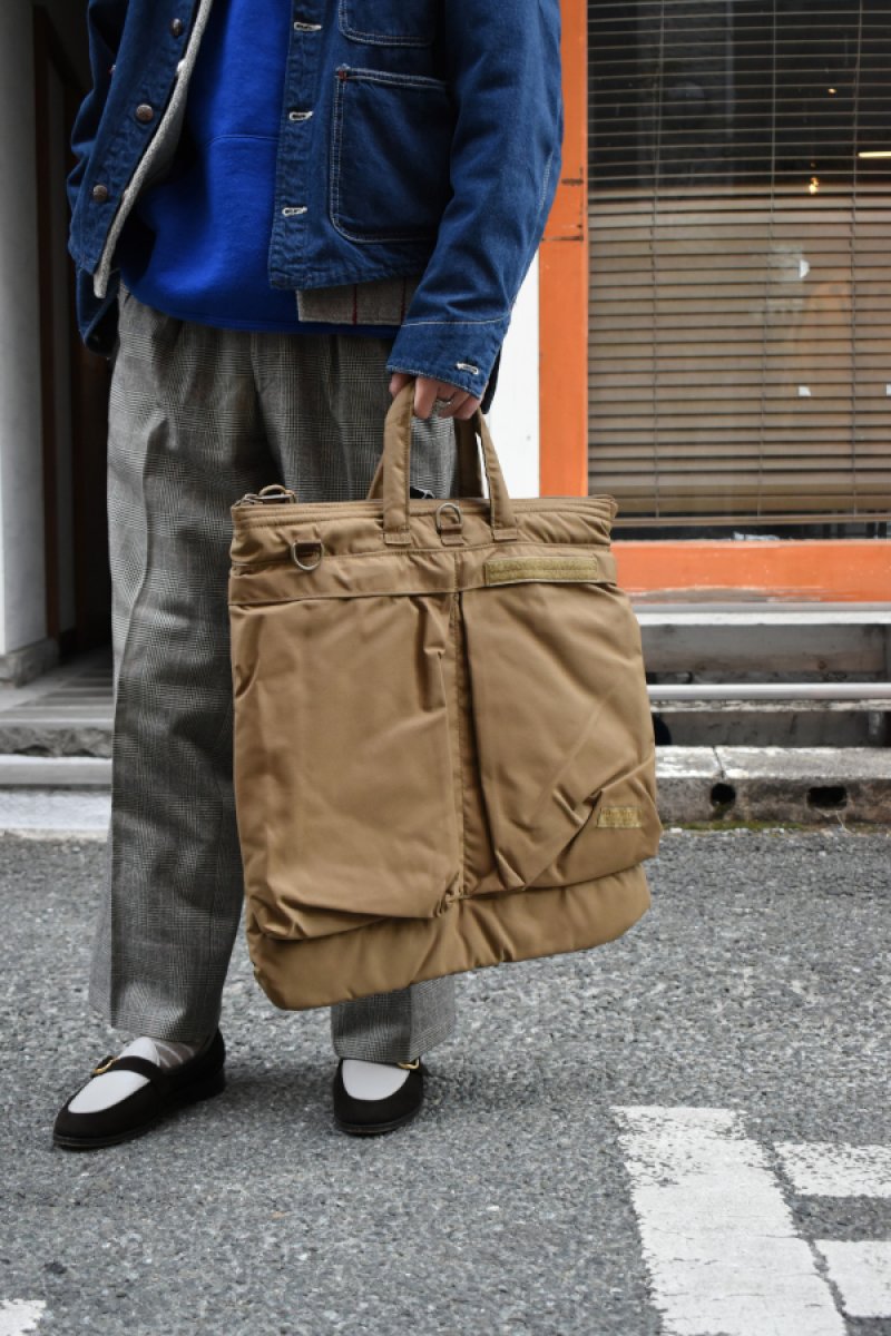 画像14: [DEADSTOCK] FIRE FORCE TACTICAL GEAR Aviator Flyers Helmet Bag -COYOTE BROWN- (14)