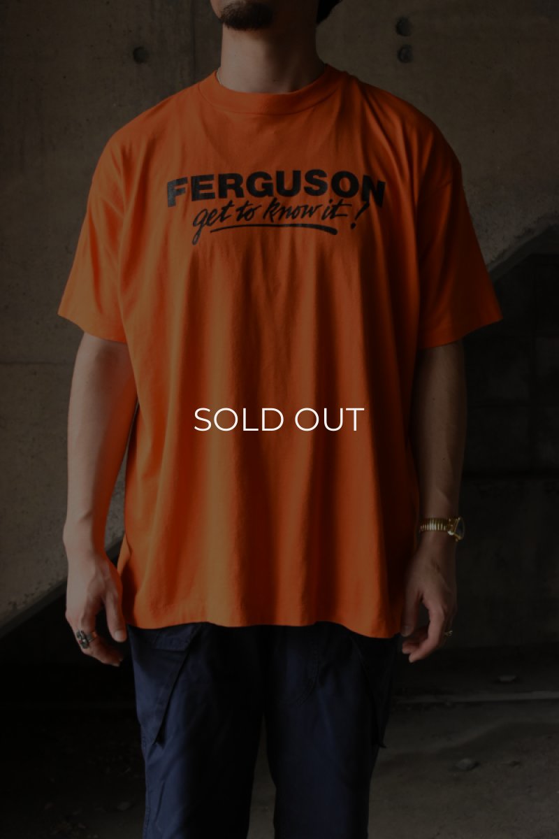 画像1: 90's FRUIT OF THE LOOM S/S print tee -made in USA- (1)
