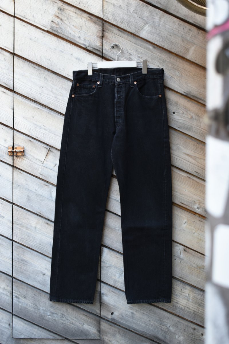 画像1: 90's Levi's 501 black denim pants -MADE IN USA- (1)
