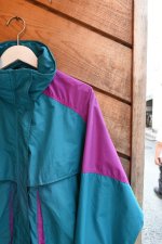 画像2: Columbia nylon jacket “Powder Keg” (2)