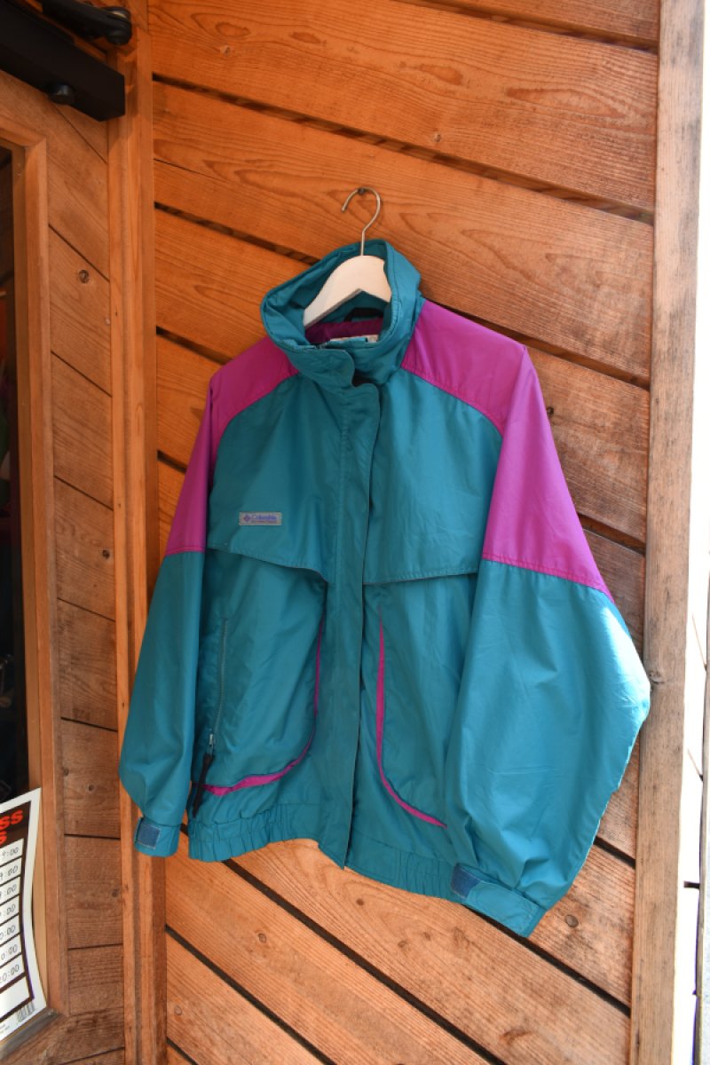 画像1: Columbia nylon jacket “Powder Keg” (1)