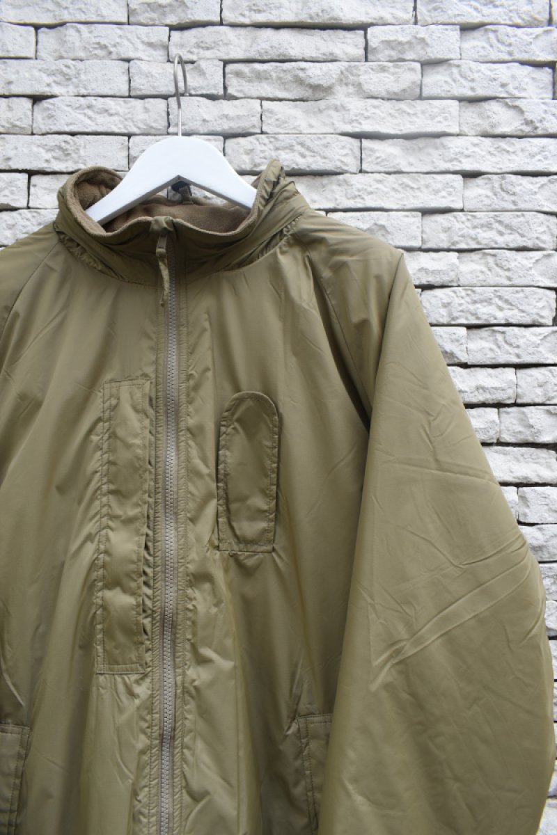 画像2: [NOS]BRITISH ARMY PCS THERMAL JACKET (2)