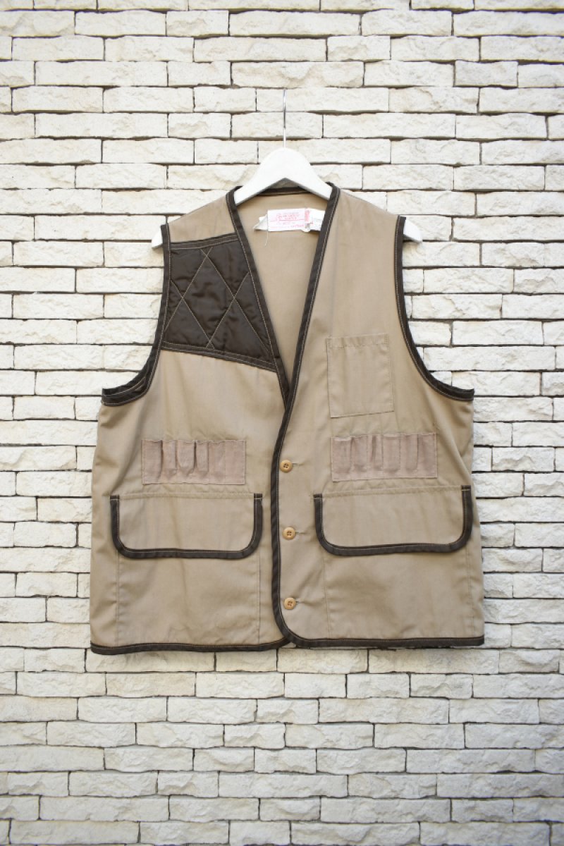 画像1: 70-80's JIM "CATFISH" HUNTER by SAFTBAK hunting vest (1)