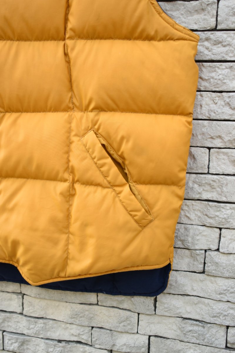画像5: 70-80's Eddie Bauer reversible down vest (5)