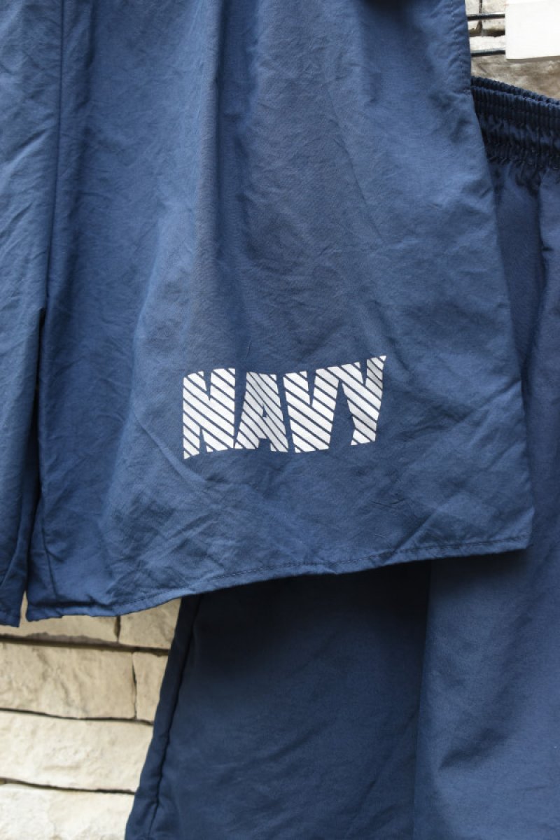 画像2: [DEADSTOCK] US NAVY physical training shorts  (2)