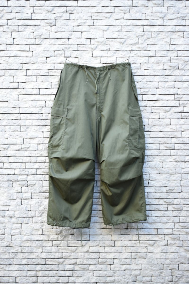 画像1: [DEADSTOCK] 50's US ARMY M-51 Wind Over Pants (1)