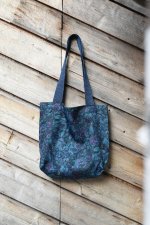 画像1: [DEADSTOCK] WILD WALLETS Patterned Floral Tote Bag -MADE IN USA- [BLUE] (1)