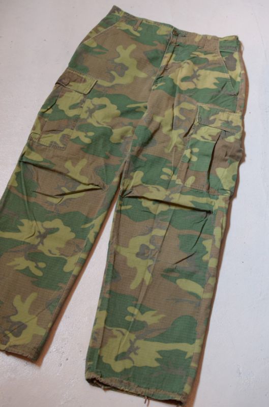 60's U.S.ARMY ERDL jungle fatigue pants [S-R] が入荷いたしました