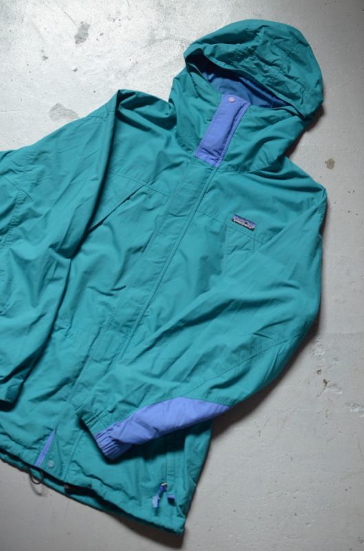 90's patagonia ストームジャケット が入荷いたしました