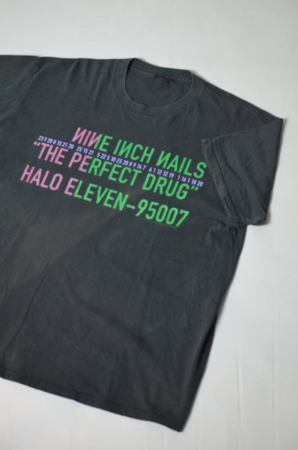 90's NINE INCH NAILS band tee が入荷いたしました