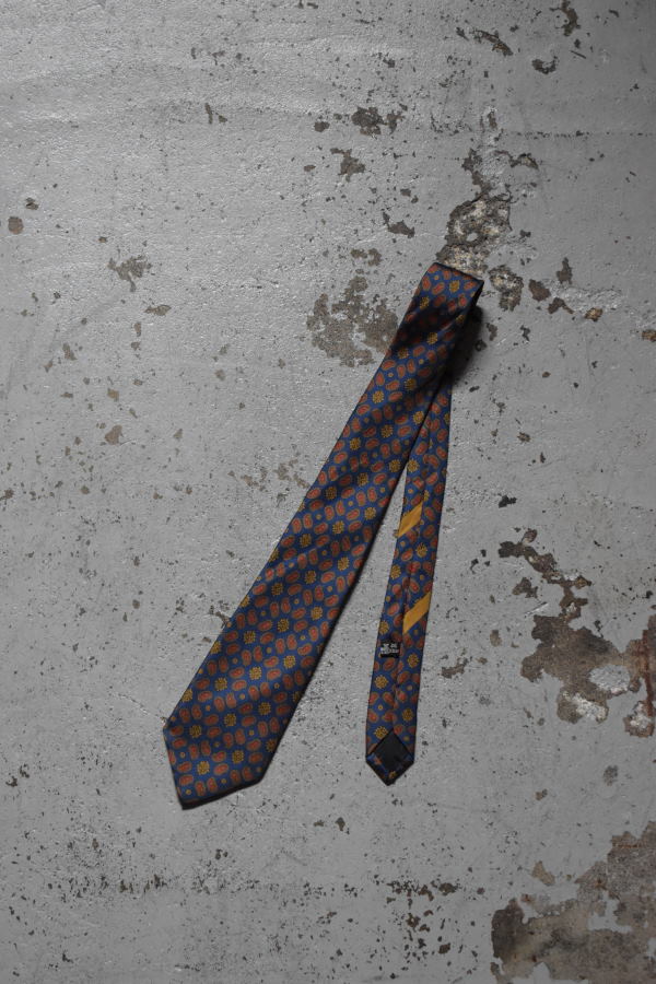 画像1: Salvatore Ferragamo silk tie (1)