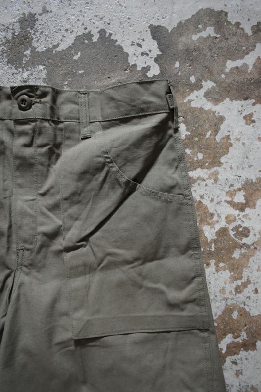 DEADSTOCK] EARL'S APPAREL ripstop shorts -made in USA- [OLIVE]