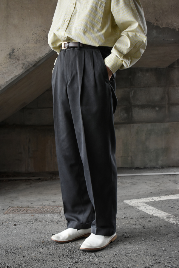 slates basicsダークオリーブ 2タックスラックス ダブルw32相当 00's slates 2タックスラックス チャコールグレー 表記(31x32